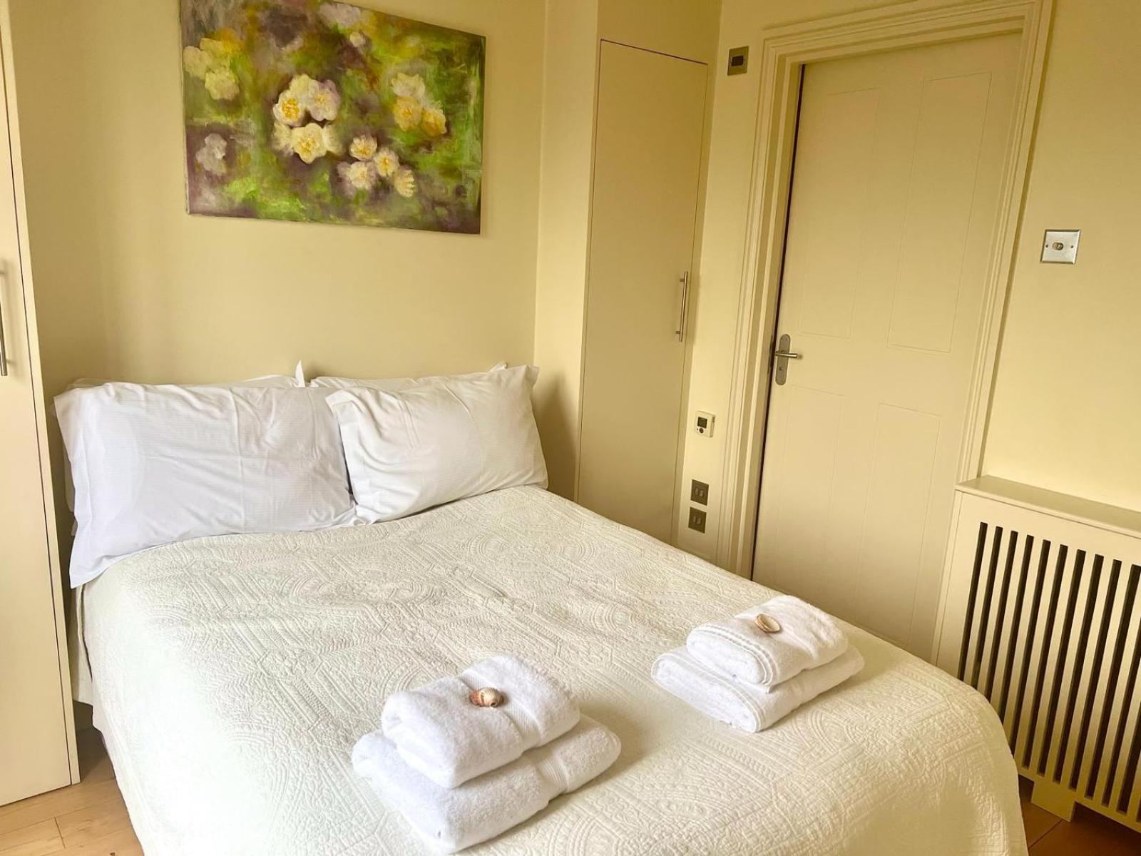 Georgiana'S Guesthouse 런던 객실 사진